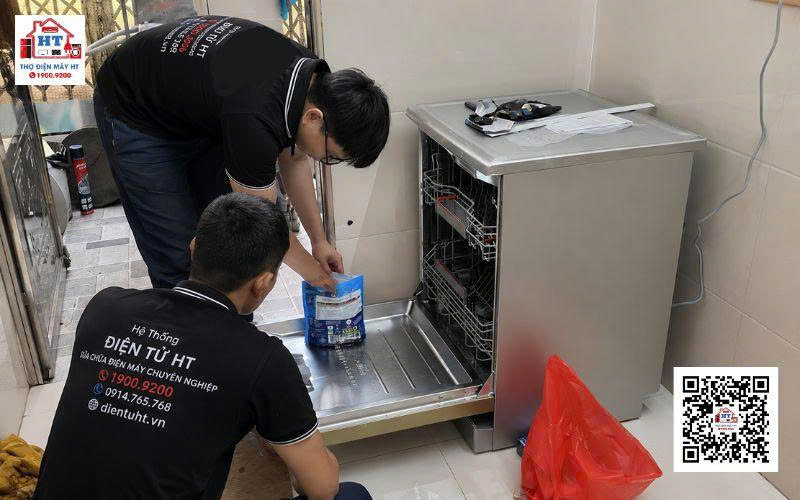 Sửa máy rửa chén tại Quận Bình Tân - Thợ HT sửa chuyên nghiệp.