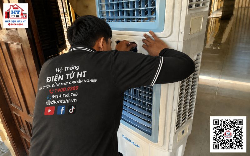 Sửa Quạt Hơi Nước Bình Tân Giá Bao Nhiêu? Kỹ thuật HT báo giá