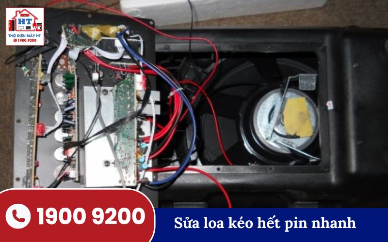 Loa kéo bị hết pin nhanh hoặc chai pin, không sạc vào điện