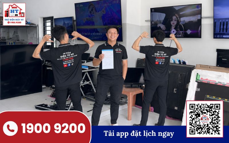 Kiểm tra tivi không nhận USB Kỹ thuật viên Điện Tử HT kiểm tra tivi không nhận USB tại nhà khách hàng