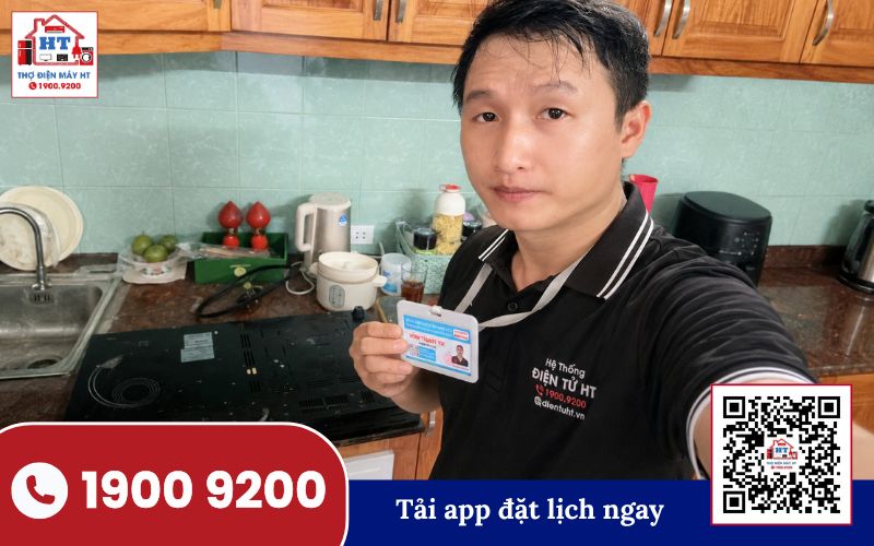 Kiểm tra bếp từ BlueStone Kỹ thuật viên Điện Tử HT kiểm tra bếp từ BlueStone tại nhà khách hàng